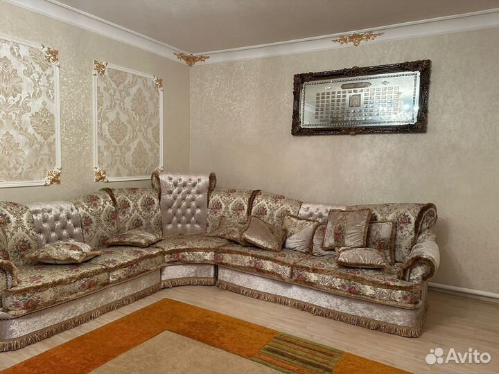 Угловой диван