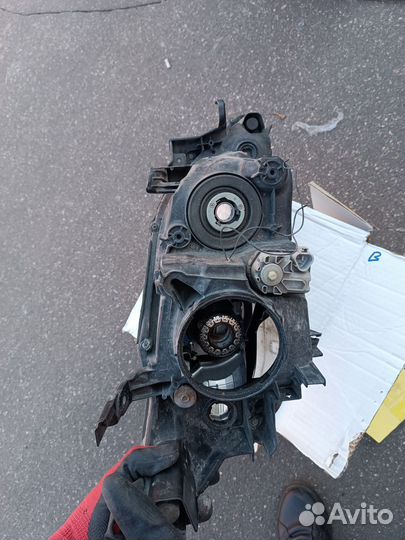 Фара левая на toyota camry v 50