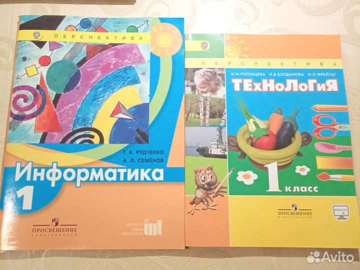 Учебники 1кл Азбука, Окружающий мир, Раб тетр