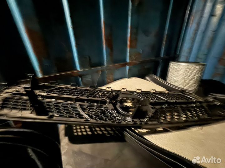 Решетка радиатора mercedes glc 2021