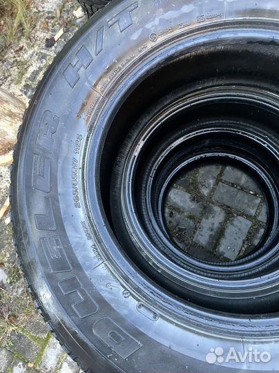 Bridgestone Dueler H/T 265/65 R17