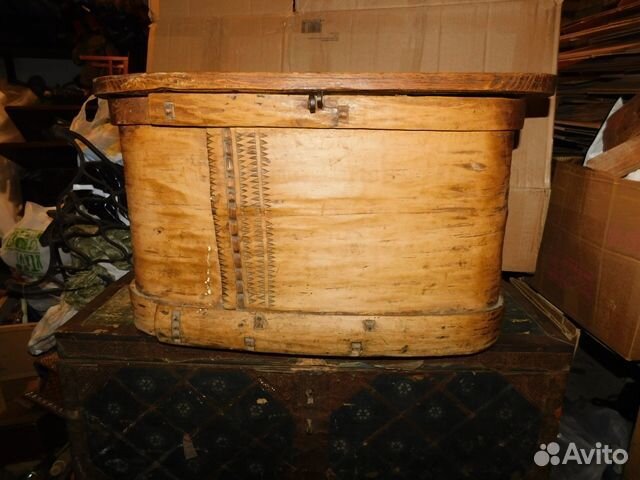 Антикварный, лубяной короб ри для хранения продукт