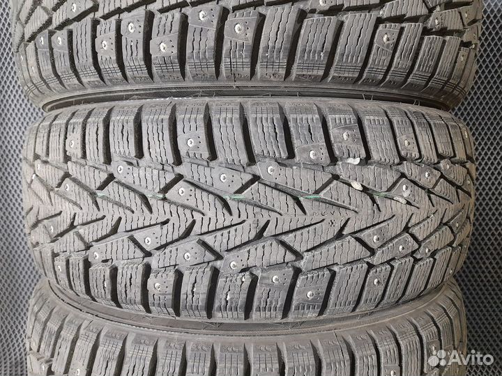Nokian Tyres Nordman 7 SUV 215/60 R17