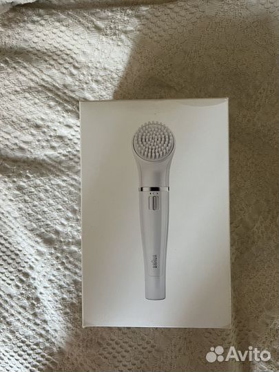 Щетка для лица Braun