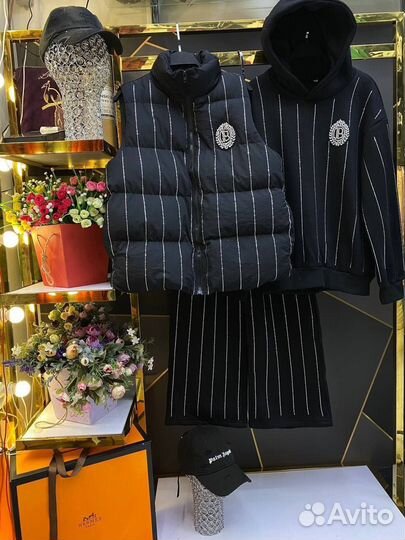 Спортивный комтюм женский тройка