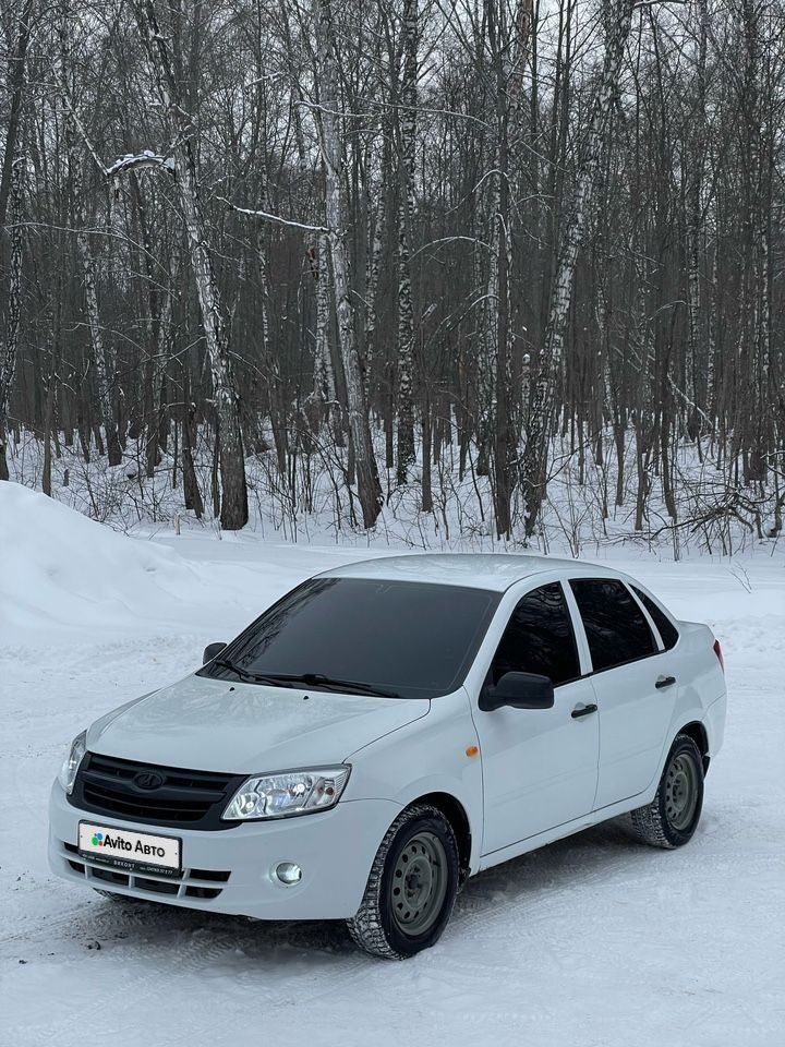 ВАЗ (LADA) Granta: фото владельца