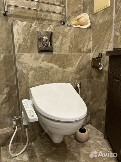 Электронная крышка-биде (новая) nanobidet berlin