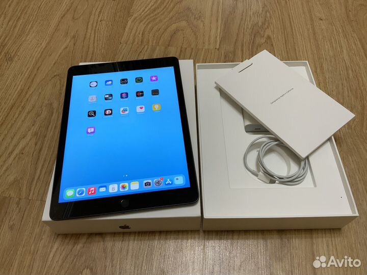 iPad 9 2021 64gb отл сост