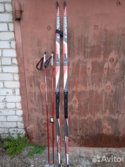 Беговые лыжи