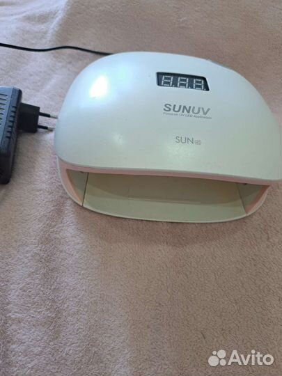 Лампа для ногтей