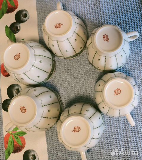 Винтажный кофейный сервиз 5 чашек