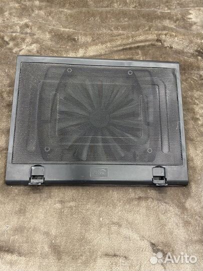 Охлаждающий столик для ноутбука