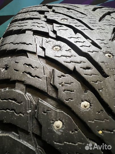 Nokian Tyres Hakkapeliitta 9 235/45 R18