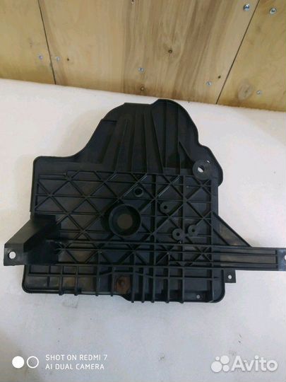 Площадка акб Jeep Grand Cherokee wj