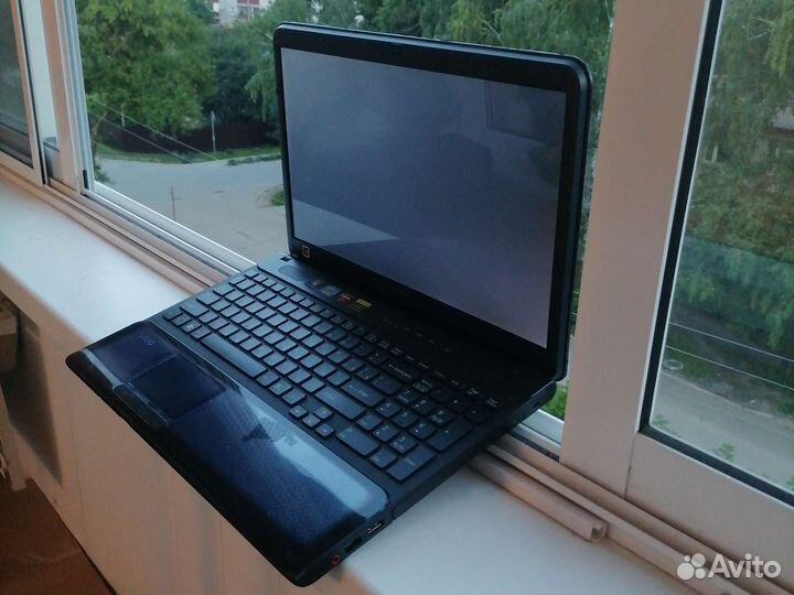 Sony vaio core i5 ssd R6 1gb full HD