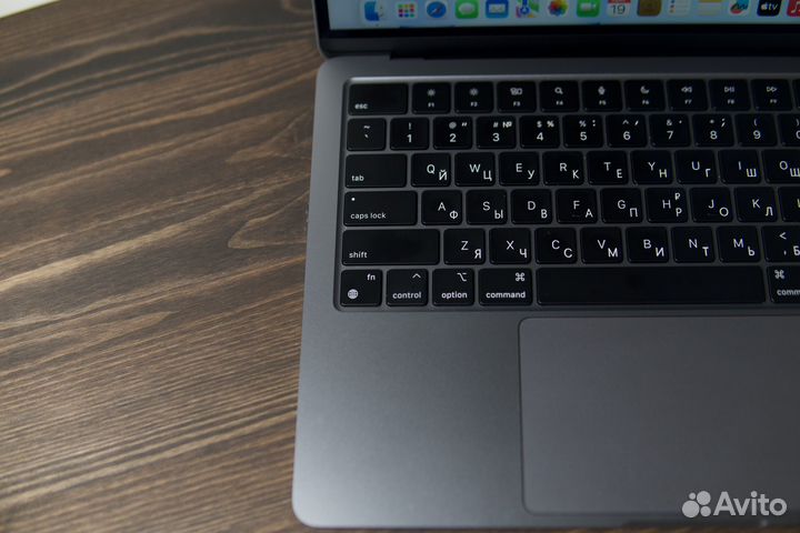 MacBook Air 13 M2 8/256gb