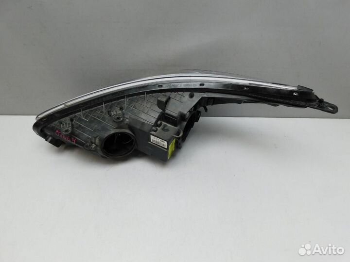 Фара правая Kia Ceed