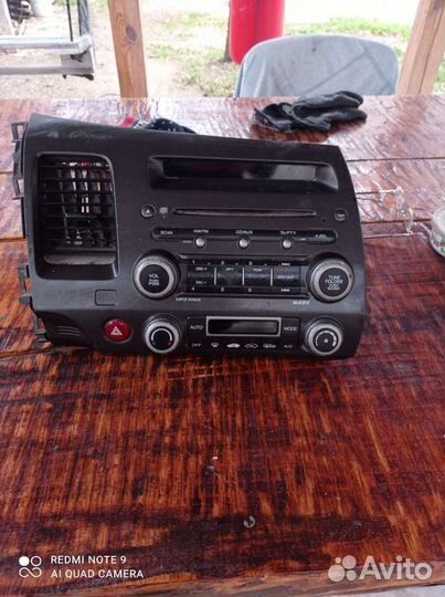 Магнитола передняя панель Хонда Цивик 4Д