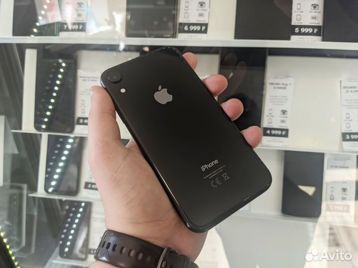 iPhone Xr, 64 ГБ
