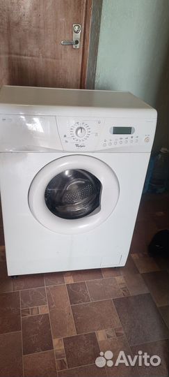 Стиральная машина Whirlpool