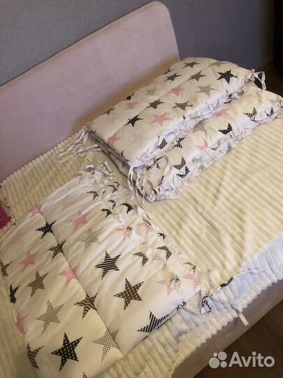 Бортики в детскую кроватку