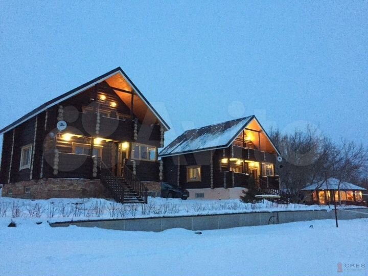 Коттедж 156 м² на участке 10 сот.