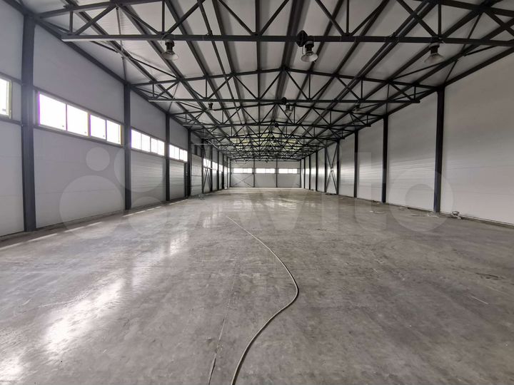 Склад, 2000 м²