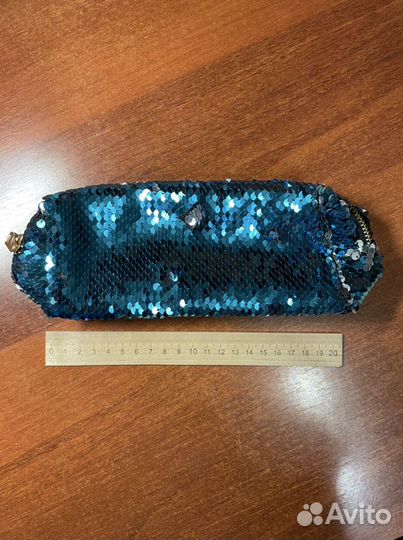 Школьный пенал