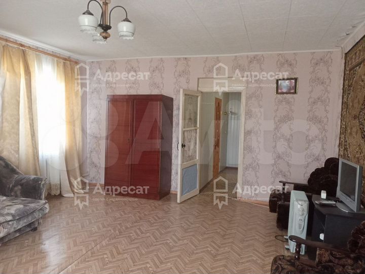 3-к. квартира, 65 м², 1/2 эт.