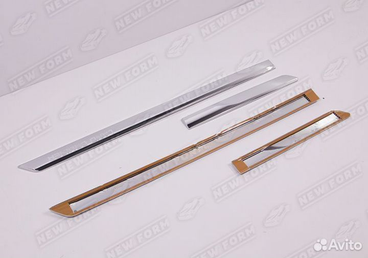 Молдинги Toyota Land Cruiser 300