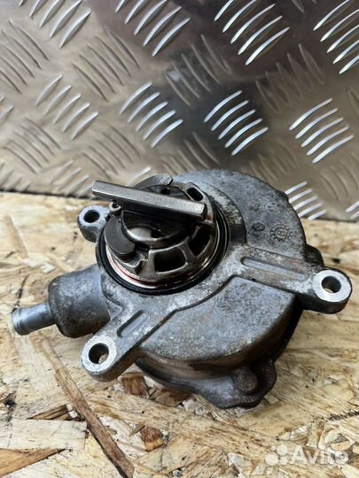 Вакуумный насос бмв N62B44