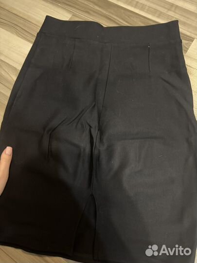 Юбка черная обтягивающая