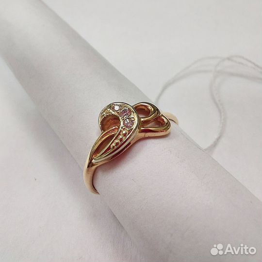 Золотое кольцо с фианитами размер 16,5 585