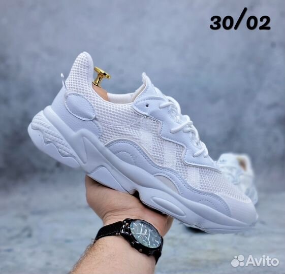 Кроссовки мужские adidas ozweego