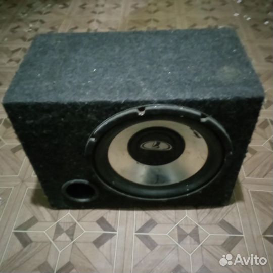 Продам сабвуфер лада