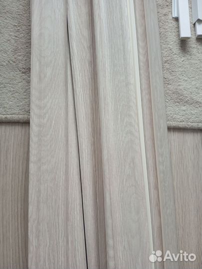 Плинтус новый