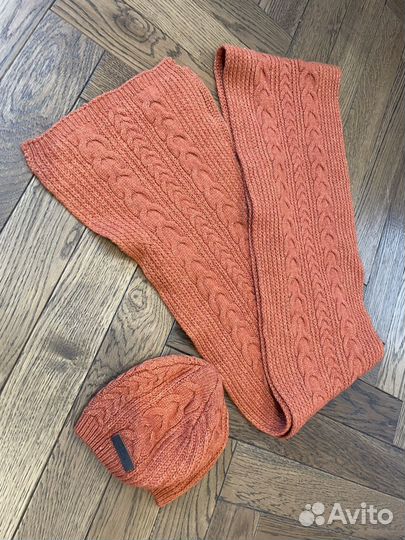 Шапка и шарф gulliver