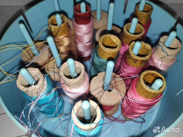 Нитки швейные, катушка