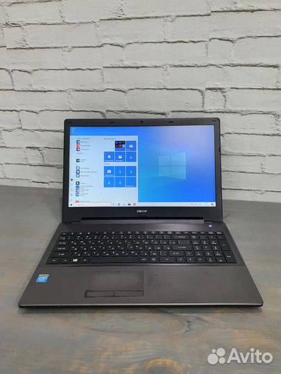 Ноутбук Dexp Aquilon O167 15.6