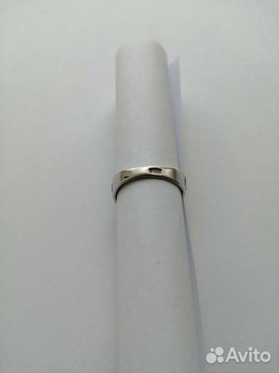 Серебряное кольцо