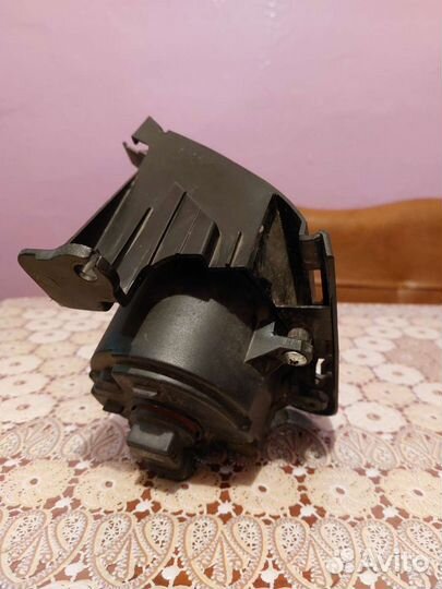 Противотуманки Toyota Aqua