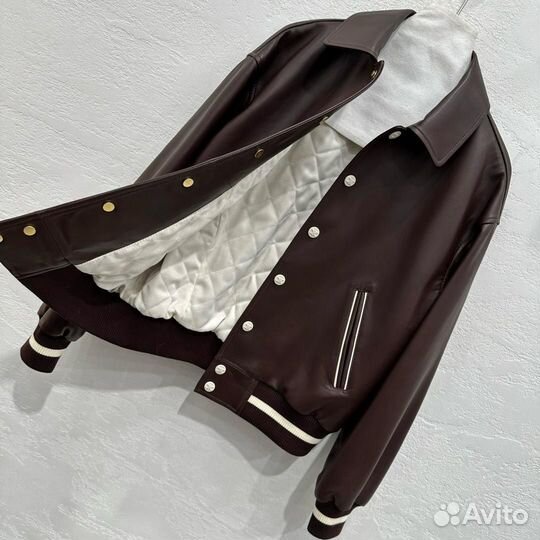 Бомбер кожанная Celine