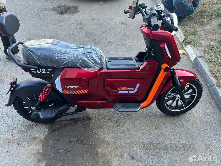 Электроскутер U2 Pro на зимней резине