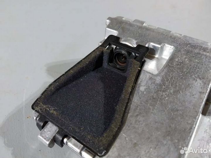 Камера Mercedes Cls-Class W218