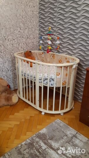 Детская кроватка