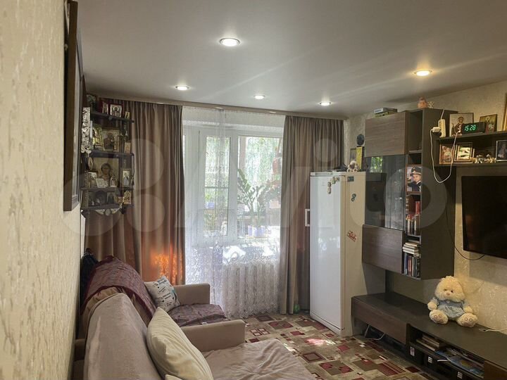 1-к. квартира, 35 м², 1/6 эт.