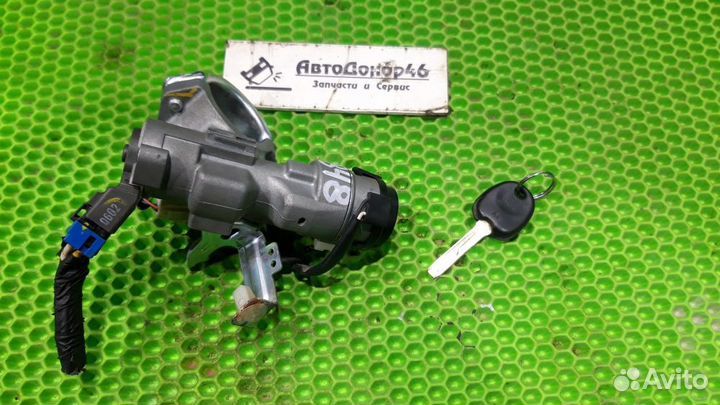 Замок зажигания + ключ Hyundai Solaris 1