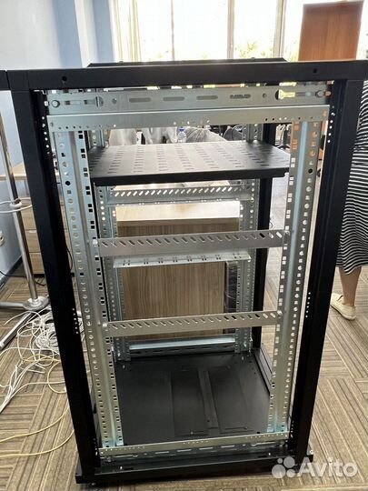 Серверная стойка