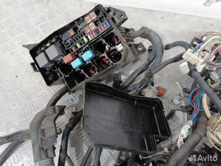 Коса двс Toyota Rav4 ACA38