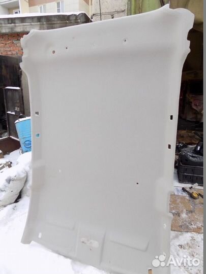 Обшивка потолка Sandero 2014